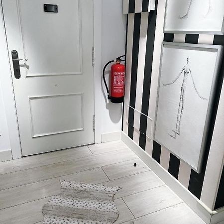 ריבאדסלה Apartamento Platas Centro מראה חיצוני תמונה