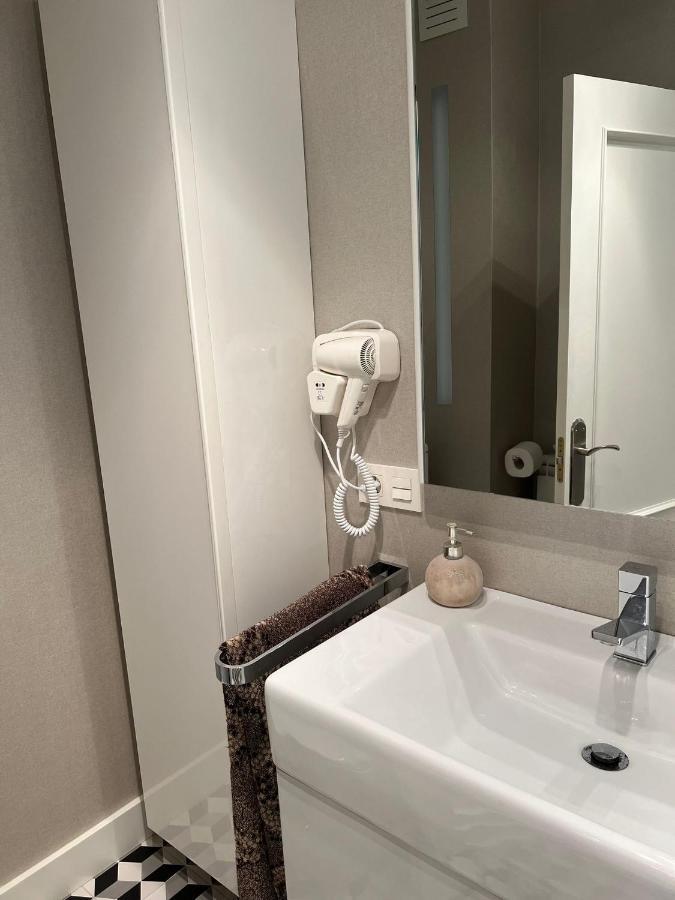 ריבאדסלה Apartamento Platas Centro מראה חיצוני תמונה